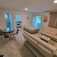 Studio pé na areia Pereque - Açu