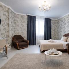 118 ТОП ЛОКАЦИЯ для НЕКУРЯЩИХ 2-х для компании из 1-5 человек с 2мя кроватями и 1местным диваном