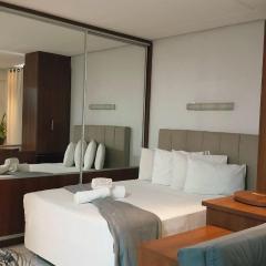 Flat Praça do Sol-Ótima Localização-Wi-Fi Rápido