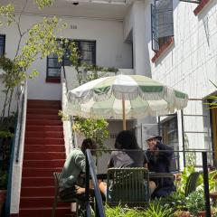 Long Street Backpackers