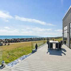 Modern Beach House With Sea Views At Bjørnsknude