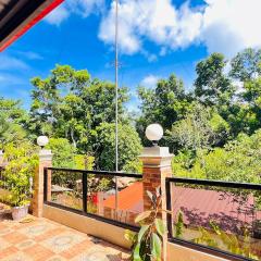 Transient villa with cozy garden, billiard & bar