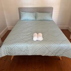 Cosy Cottage in Annandale