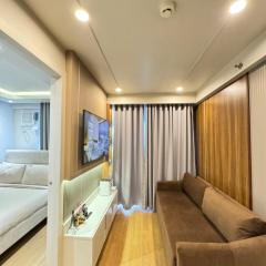 1413 Home Suites Arezzo Place Davao