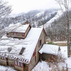Chalet Across from Holiday Valley Walk to Lifts
