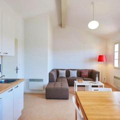 Maison spacieuse avec terrasse pour 8 personnes - API-1-52-1371