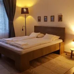 Zrínyi 11 Apartments
