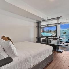 Lux Miami Studio City and Bay Views 4506