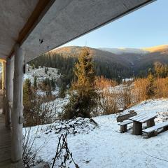 Домик в горах