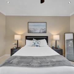 Beach Isles Modern 1BR in Fort Lauderdale with Patio