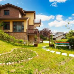 Pandora Valley Villas-English Services