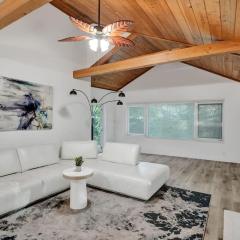 Tropical Oasis 2BR House w Pool