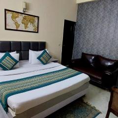 Hotel Khusbu Residency, Green Park Market, South Delhi