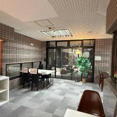 心斎橋難波関空直通Shingu Kanmi Ambers Hostel