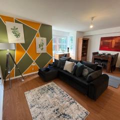 Two Bed Apartment near City Centre