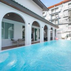 Espuma Patong pool villa