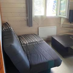 Chalet climatisé avec piscine, lac à proximité