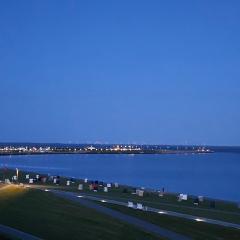 Golden-Pearl mit Meerblick