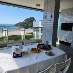 Apartamento frente mar com vista incrível