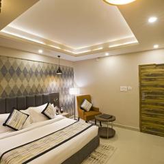 Hotel Golden Tower At Delhi Airport