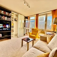 FORUM metro WiFi 1Gbs 70'TV Netflix HBO AppleTV