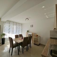 Apartment Siesta - near Pula, Brijuni