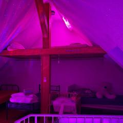 Sky Harmony Penthouse mit Wasserbett, Jacuzzi und Grill