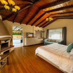 Hosteria El Surillal