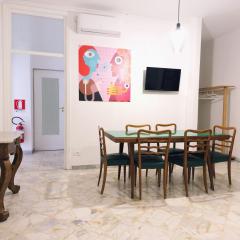 Spacious 2 Bedroom Apartment for 3 Guests 5 Min Walk to Bari Station