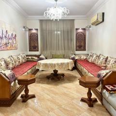 Lovely 2 BR Sweet Atlas City Center And Quiet 10 min From Beach