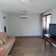 Apt 2 Qts com suite, recepção 24hrs, piscina e academia