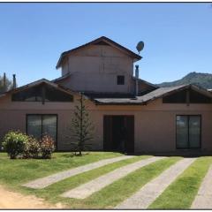 Casa 14 personas, condominio, lago Rapel