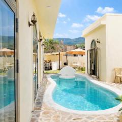 Le Cosmos 2 Vĩnh Hy