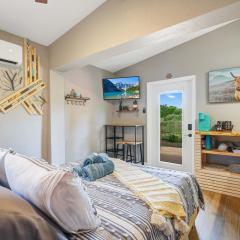 Lake view that is 10mins to Downtown and Parks for 2 Guests