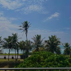 Surftunnel Beach Resort