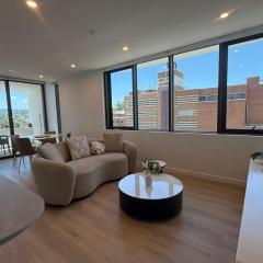 Sleek City Living at The Manning, Milton level 9