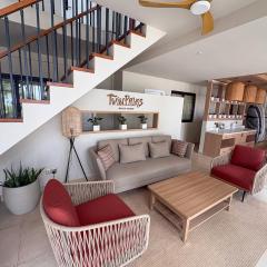 TWIN PALMS 'Beach House' - New surf front location