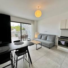 Retreat, block B1, unit8