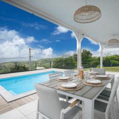 Villa Kaliemma, maison avec piscine chauffée