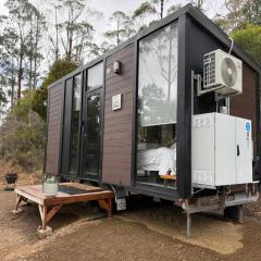 Wattle Grove Hideaway by Tiny Away