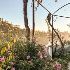 Casa Abanico con vistas al Alhambra