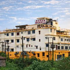 Sonar Bangla's Motel Midway