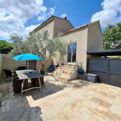 Studio neuf indépendant