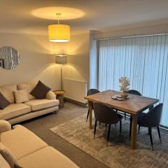 Willow House Sleeps 4 Family Travel Seaside Stay