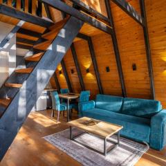 Golden Cabin 1 Gjinar by PikHost