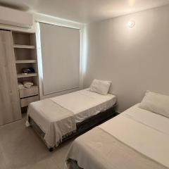 apartment near the beach con piscina, gym y coworking