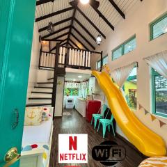 Sea Kecil Tiny House near Jetty of Kuala Besut