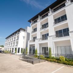 IU Hotel Donmueang Airport