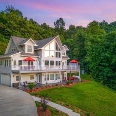 Lake Norris Epic Aqua Haven Sleeps 8 - Deck - Grill