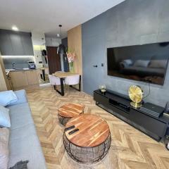 CENTRUM PCK 5A 4 osobowy winda parking w hali garażowej gratis